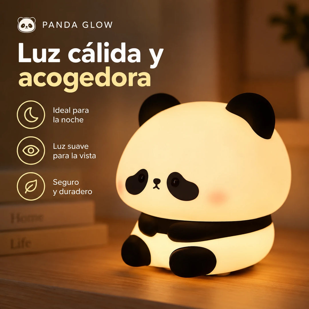 El Panda Glow sentado y encendido en la mesilla, con luz cálida