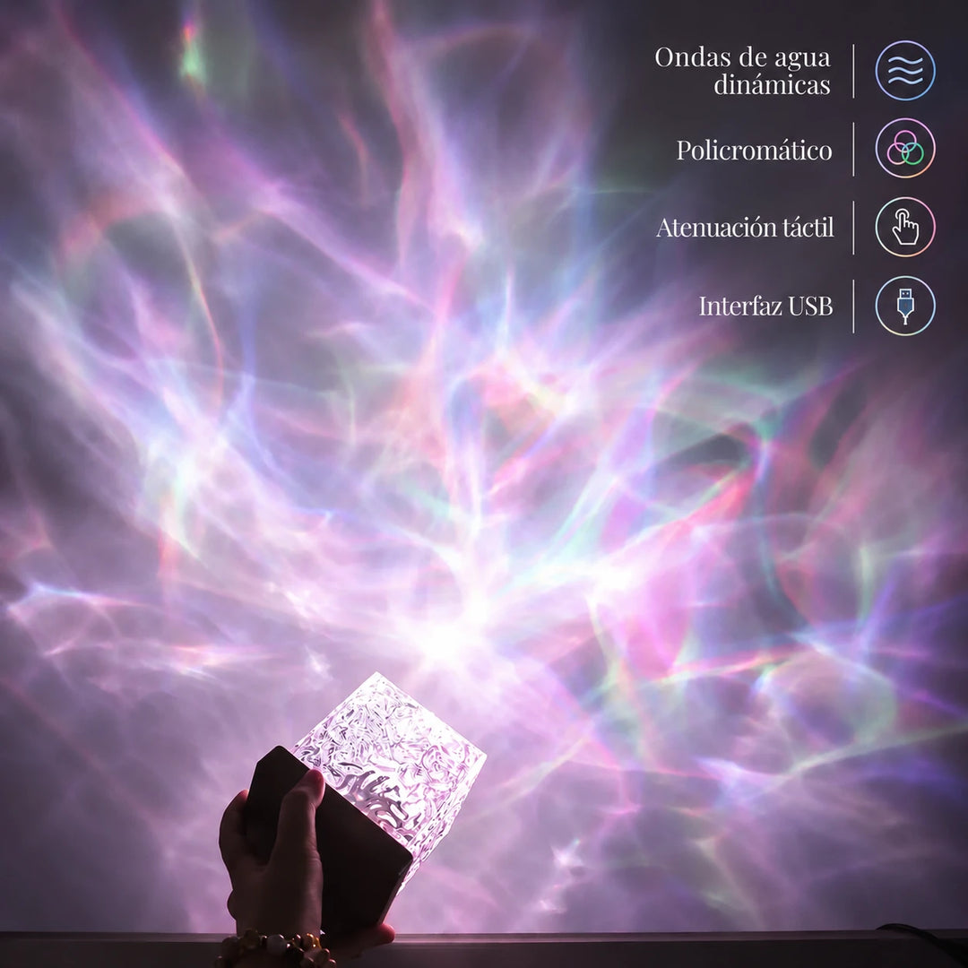 El Wave Lume en la mano, proyectando ondas de colores en la pared