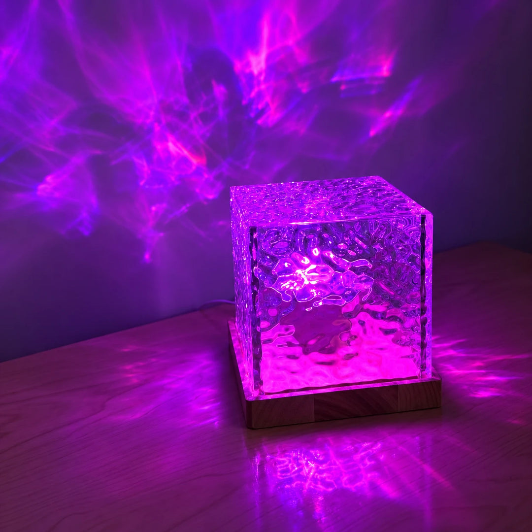 El Wave Lume en morado sobre una mesa de madera